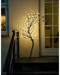 lystræer LED julebelysning - Harald Nyborg