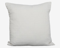 /pude-astrid-offwhite-45x45-cm