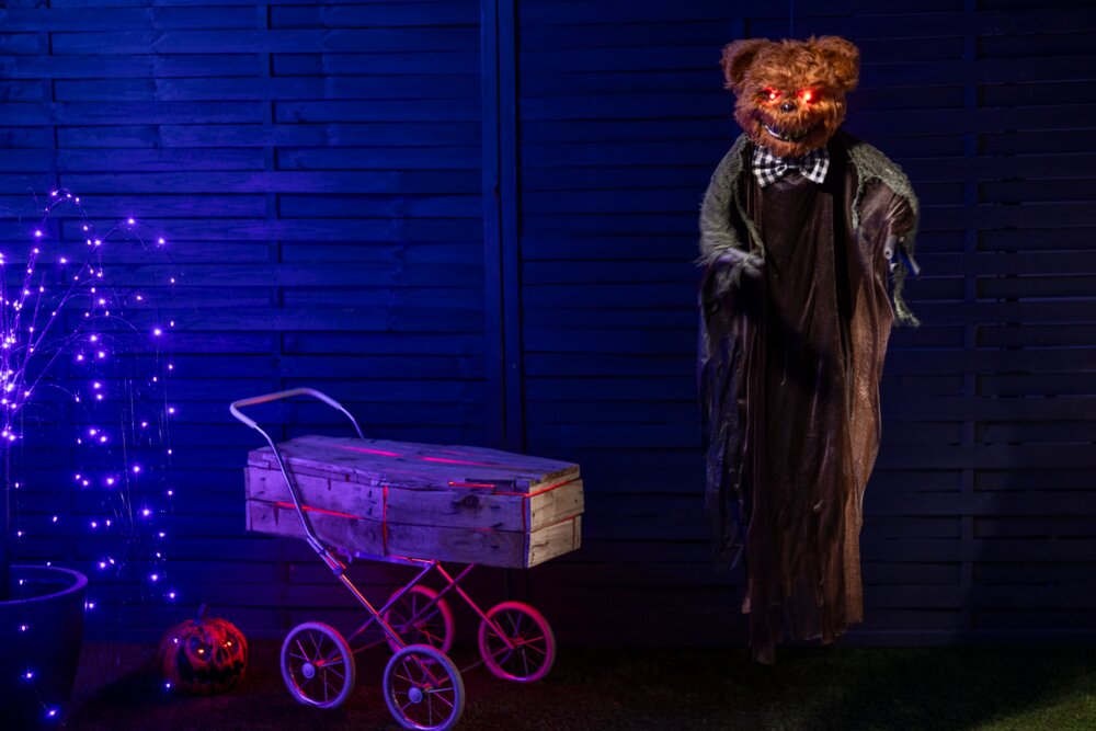 Halloween Zombie bamse hængende 125cm - lyd og lys
