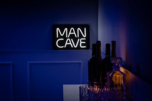 BRIGHT DESIGN Neonskilt Man Cave H. 28 x B. 41 cm