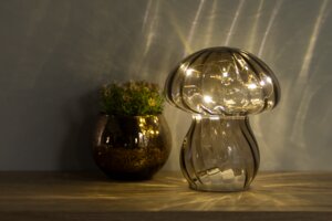 Bordlampe i glas Mushroom - assorterede farver